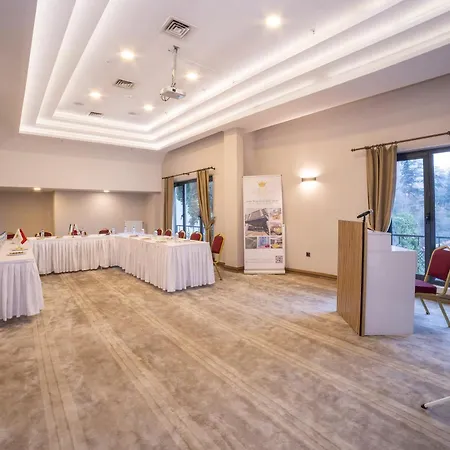 رويال ترمال 4*