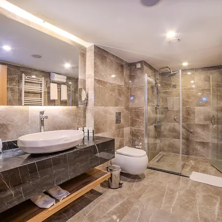 Royal Termal Hotel 4*